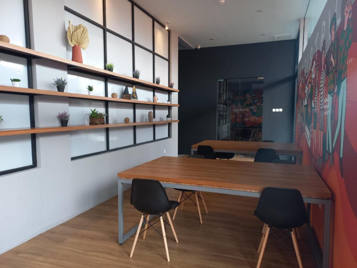 Nindya Biodistrict Hotel 万隆 外观 照片