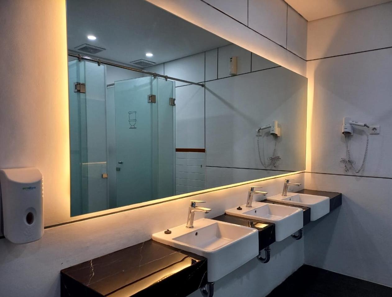Nindya Biodistrict Hotel 万隆 外观 照片
